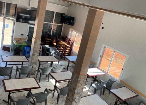 مقهى مع أرض للبيع فرصة استثمارية مقهى مع أرض للبيع فرصة استثمارية